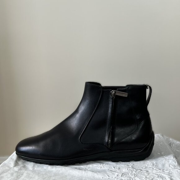 ❗🅂🄾🄻🄳❗Salvatore Ferragamo Men's Black Leather Zip Boots Size 9EE - Picture 1 of 10